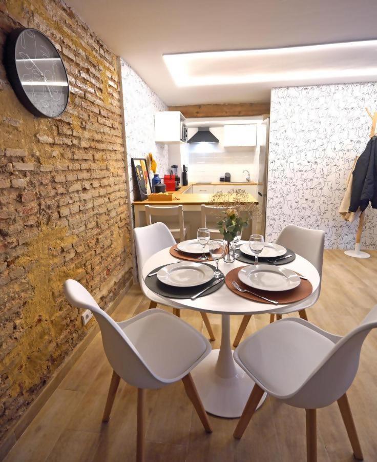 Apartamentos 1240 Valensiya Dış mekan fotoğraf